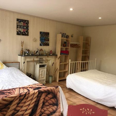 La Derniere Etape Bed & Breakfast Port-Launay Exterior photo